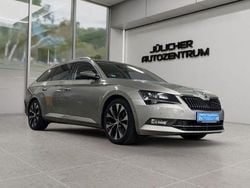 Beige Gebraucht 2016 Skoda Superb LAURIN & KLEMENT Kombi | 22.390 €