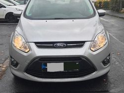 Silber Gebraucht 2015 Ford Grand C-Max Titanium Van / Kleinbus | 4.000 € (Superpreis)