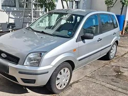 Silber Gebraucht 2004 Ford Fusion Van / Kleinbus | 2.250 € (Guter Preis)