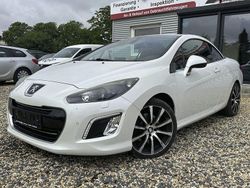 Weiß Gebraucht 2011 Peugeot 308 CC Allure Cabrio | 8.999 € (Fairer Preis)