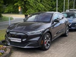 Andere Gebraucht 2023 Ford Mustang Mach-E Premium SUV | 39.850 € (Fairer Preis)