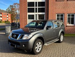 Grau Gebraucht 2012 Nissan Pathfinder SUV | 6.990 € (Superpreis)