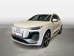 Gletscherweiß metallic Gebraucht 2024 Audi Q6 e-tron Ambiente SUV | 67.420 € (Superpreis)