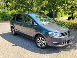 Grau Gebraucht 2020 VW Sharan Style Van / Kleinbus | 27.250 € (Fairer Preis)