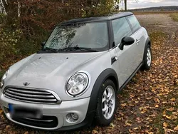 Silber Gebraucht 2010 Mini Cooper Kleinwagen | 5.000 € (Fairer Preis)