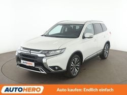 Weiß Gebraucht 2020 Mitsubishi Outlander Diamant Edition SUV | 17.990 € (Fairer Preis)