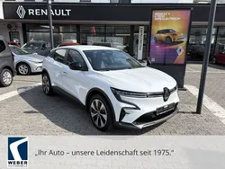Weiß Gebraucht 2022 Renault Mégane Evolution Limousine | 24.970 € (Fairer Preis)