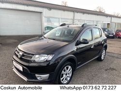 Schwarz Gebraucht 2016 Dacia Sandero Stepway Kleinwagen | 7.990 € (Fairer Preis)