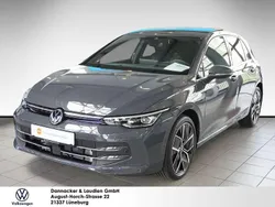 Delfingrau schwarz uni Gebraucht 2024 VW Golf VIII Edition Limousine | 32.980 € (Etwas zu teuer)