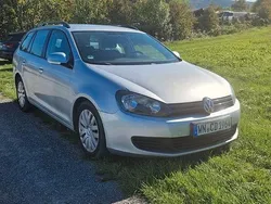 Silber Gebraucht 2011 VW Golf VI Style Kombi | 4.499 € (Fairer Preis)
