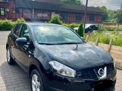 Schwarz Gebraucht 2010 Nissan Qashqai Acenta SUV | 5.900 € (Fairer Preis)