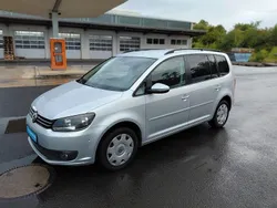 Silber Gebraucht 2011 VW Touran Comfortline Van / Kleinbus | 4.600 € (Guter Preis)