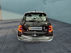 Schwarz Gebraucht 2021 Fiat 500e Action Limousine | 11.830 € (Guter Preis)