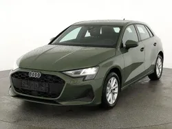 Distrikt grün metallic Neu 2025 Audi A3 Ambiente | 33.445 € (Guter Preis)