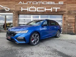 Blau Neu 2024 Skoda Octavia RS Kombi | 47.990 € (Teuer)