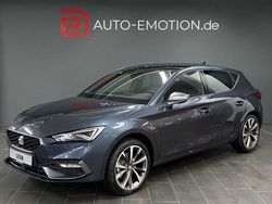 Magnetic grau metallic Gebraucht 2024 Seat Leon FR Limousine | 30.970 € (Etwas zu teuer)