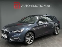 Magnetic grau metallic Gebraucht 2024 Seat Leon FR Limousine | 30.970 € (Fairer Preis)