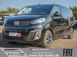 Perl schwarz metallic Gebraucht 2022 Fiat E-Ulysse Lounge Van / Kleinbus | 53.490 €