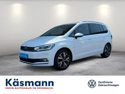 Pure white Gebraucht 2021 VW Touran Highline Van / Kleinbus | 28.530 € (Fairer Preis)