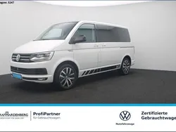 Weiß Gebraucht 2016 VW T6 Comfortline Van | 47.480 € (Teuer)