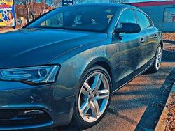 Grau Gebraucht 2011 Audi A5 S-Line Coupé | 13.700 € (Teuer)