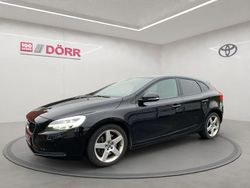 Schwarz Gebraucht 2017 Volvo V40 Momentum Limousine | 13.985 € (Guter Preis)