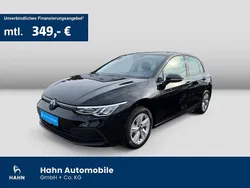 Grenadillschwarz metallic Gebraucht 2024 VW Golf VIII Life Limousine | 25.490 € (Guter Preis)