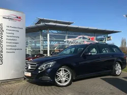 Blau metallic Gebraucht 2013 Mercedes E350 Avantgarde Kombi | 23.490 € (Teuer)