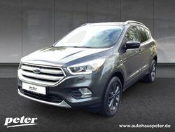 Grau Gebraucht 2017 Ford Kuga Titanium SUV | 10.840 € (Superpreis)