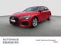 Rot Gebraucht 2024 Audi A3 Sportback S-Line Limousine | 33.850 € (Superpreis)