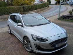 Silber Gebraucht 2021 Ford Focus Vignale Kombi | 18.990 € (Fairer Preis)