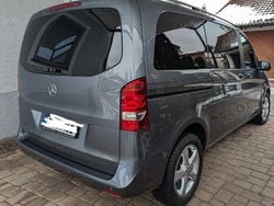 Grau Gebraucht 2017 Mercedes V250 Edition Van / Kleinbus | 36.900 € (Superpreis)