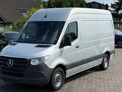 Silber Gebraucht 2021 Mercedes Sprinter Van | 24.000 €