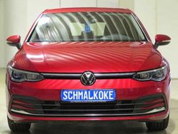 Kings red (metallic) Gebraucht 2022 VW Golf VIII Style Limousine | 23.500 € (Superpreis)