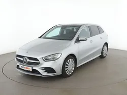 Grau Gebraucht 2021 Mercedes B250 AMG line Van / Kleinbus | 27.090 €