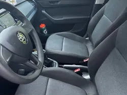 Grau Gebraucht 2019 Skoda Fabia Cool Plus Limousine | 9.000 € (Guter Preis)
