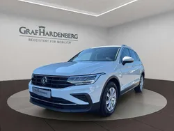 Weiß Gebraucht 2024 VW Tiguan Move SUV | 35.888 € (Guter Preis)