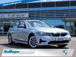 Silber Gebraucht 2021 BMW 320 Advantage Limousine | 22.850 € (Guter Preis)
