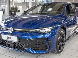 Blau Neu 2025 VW Golf VIII R-line Limousine | 46.305 €