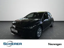 Grau Neu 2025 VW Golf VIII Life Limousine | 34.690 € (Etwas zu teuer)