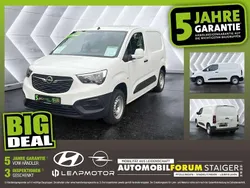 Jade weiss/arktis weiss Gebraucht 2021 Opel Combo Edition Van / Kleinbus | 14.370 € (Guter Preis)