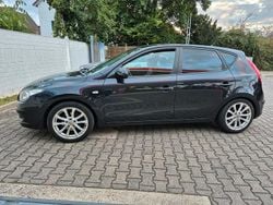 Schwarz Gebraucht 2009 Hyundai i30 Limousine | 4.999 € (Fairer Preis)