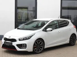 Weiß Gebraucht 2014 Kia Ceed 2 Limousine | 10.900 € (Teuer)