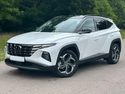 Serenity white + abyssblack da Neu 2024 Hyundai Tucson Prime SUV | 35.890 € (Fairer Preis)