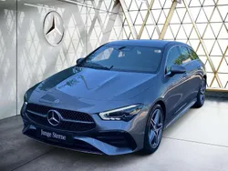 Metalliclack mountaingrau Gebraucht 2024 Mercedes CLA200 Shooting Brake AMG Kombi | 34.178 € (Fairer Preis)
