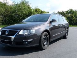 Braun metallic Gebraucht 2007 VW Passat Sportline Kombi | 7.399 €