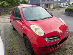 Rot Gebraucht 2006 Nissan Micra Kleinwagen | 400 €