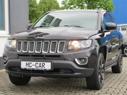 Schwarz Gebraucht 2015 Jeep Compass Limited SUV | 11.990 € (Fairer Preis)