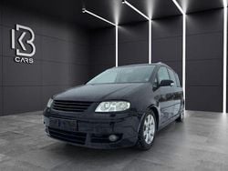 Schwarz Gebraucht 2004 VW Touran Highline Van / Kleinbus | 999 € (Superpreis)