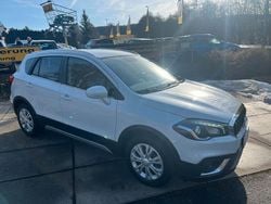 Weiß Gebraucht 2019 Suzuki SX4 S-Cross Comfort SUV | 15.695 € (Fairer Preis)